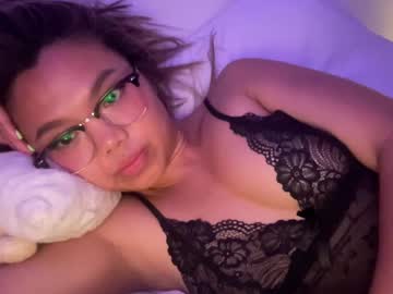 girl
        mississa123 cam image #181365