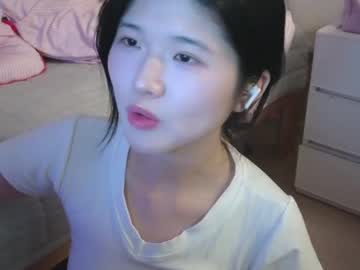 girl
        voilet_fox77 cam image #246880