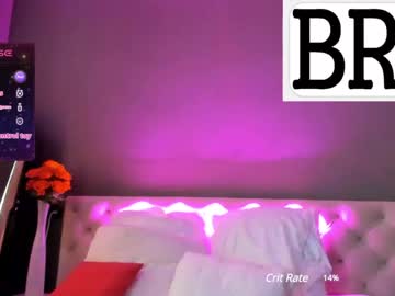 girl
        mia_chii cam image #191047