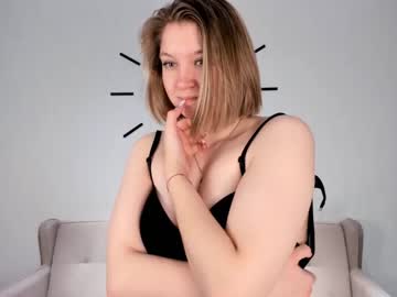 girl
        chelseagary cam image #156070