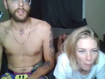 couple
        thebidars cam image #128368