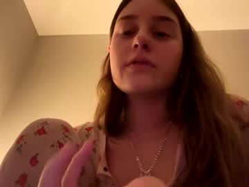 girl
        lilakeo cam image #216301