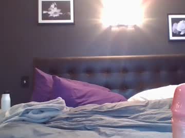 girl
        huntress2025 cam image #244177