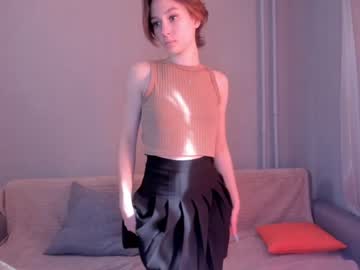 girl
        b_buisch cam image #61919
