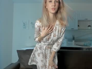 girl
        marieblackwell cam image #88006