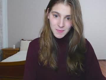 girl
        little_kitt1y_ cam image #125358