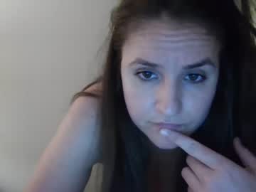 girl
        numba_one cam image #166882