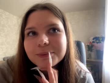 girl Sex Cam Older Woman with kitty_shy89