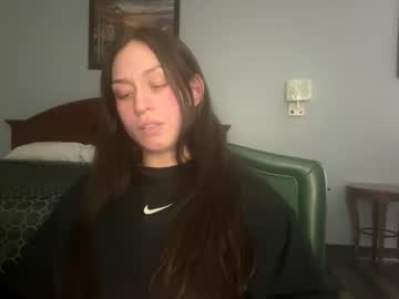 girl
        star_girl__163 cam image #221847