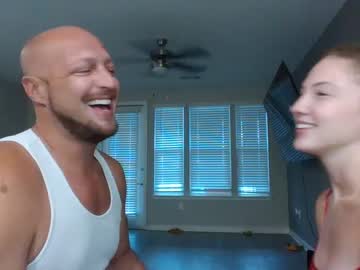 couple
        barleylegalslut00 cam image #116044