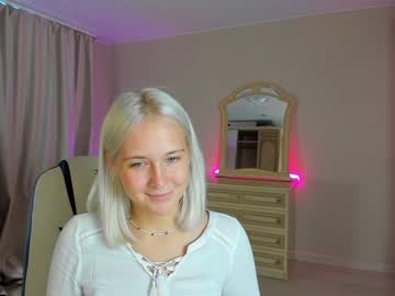 girl
        angel___s cam image #108712