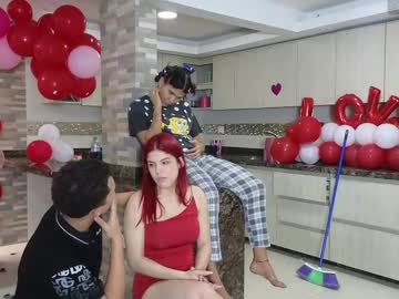 couple
        hall_sextape cam image #236883