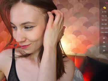 girl
        askaudrey cam image #191723