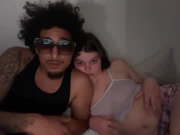 couple
        kinkykittyy1 cam image #249243