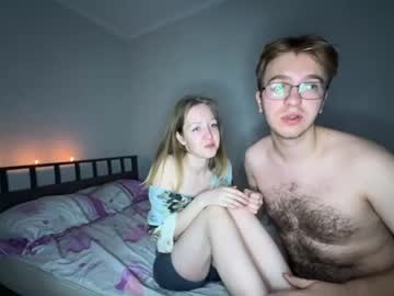 couple
        shyprinces cam image #156917