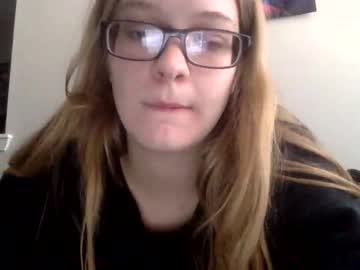 girl
        blondiebae1 cam image #237179