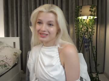 girl
        esmehathorne cam image #195922