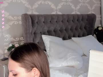 girl
        lonerdi cam image #112211