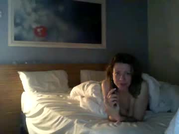 couple
        hornycoupleuk90 cam image #61923