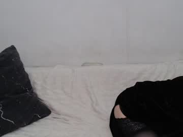 couple
        kotenki143 cam image #120990