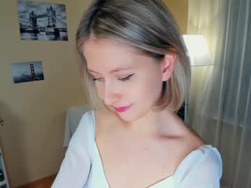 girl
        petraemans cam image #151518