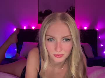 girl
        kyliexxrose cam image #220993