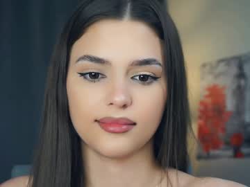 girl Sex Cam Older Woman with zarabeamer