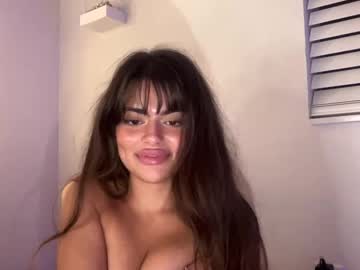girl Sex Cam Older Woman with poutyselena