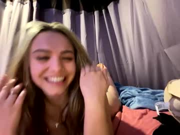 girl Sex Cam Older Woman with charismacharm