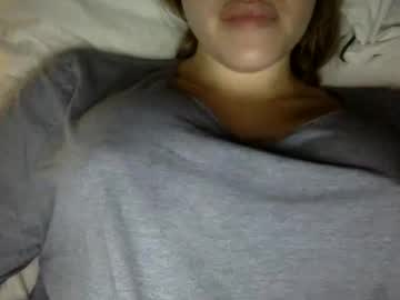 girl
        yourgoddesssandra cam image #259107