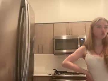 girl
        emiefox cam image #235950
