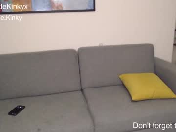 couple
        littlekinky0 cam image #196500