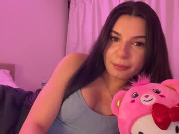 girl
        korinaxox cam image #254599