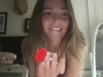 girl
        realjennajewel cam image #117992