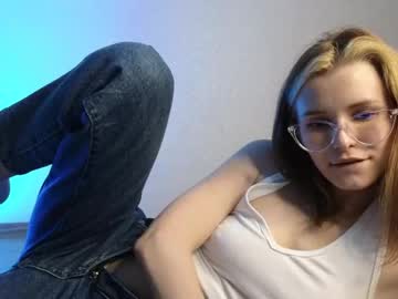 girl
        elsa_limerence cam image #192258