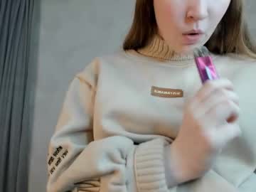 girl
        caseyblanc cam image #132934